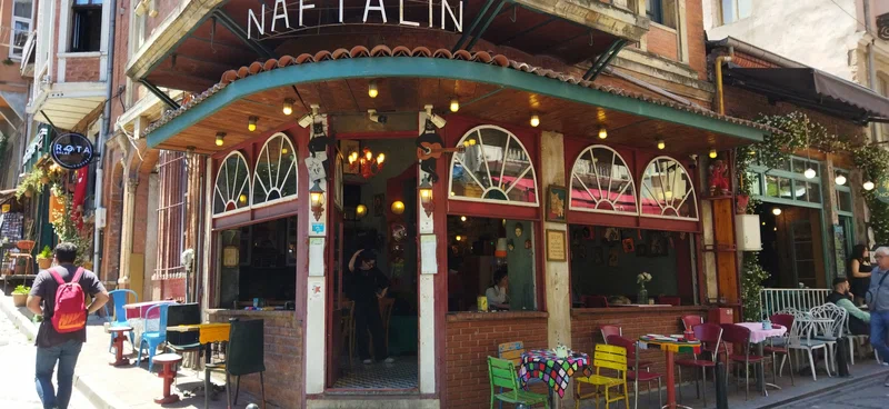 Fener Cafe Restaurant (Cafe Naftalin K) — Fotoğraflar (en fazla 6) 1
