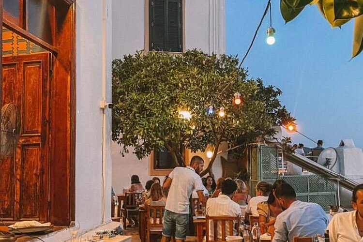 Nazende Restaurant — Fotoğraflar (en fazla 6) 3