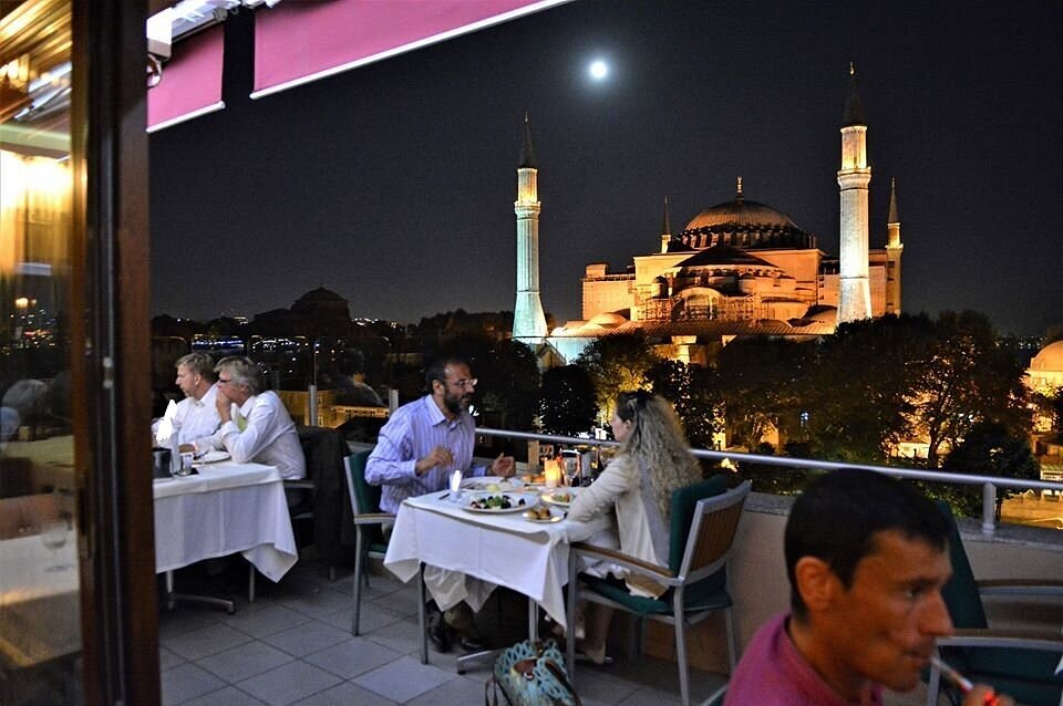 Peninsula Restaurant — Fotoğraflar (en fazla 6) 1