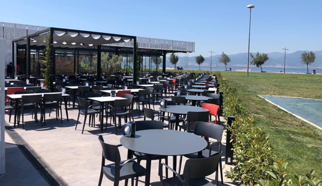 Yasemin Restaurant — Foto (sehingga 6) 3