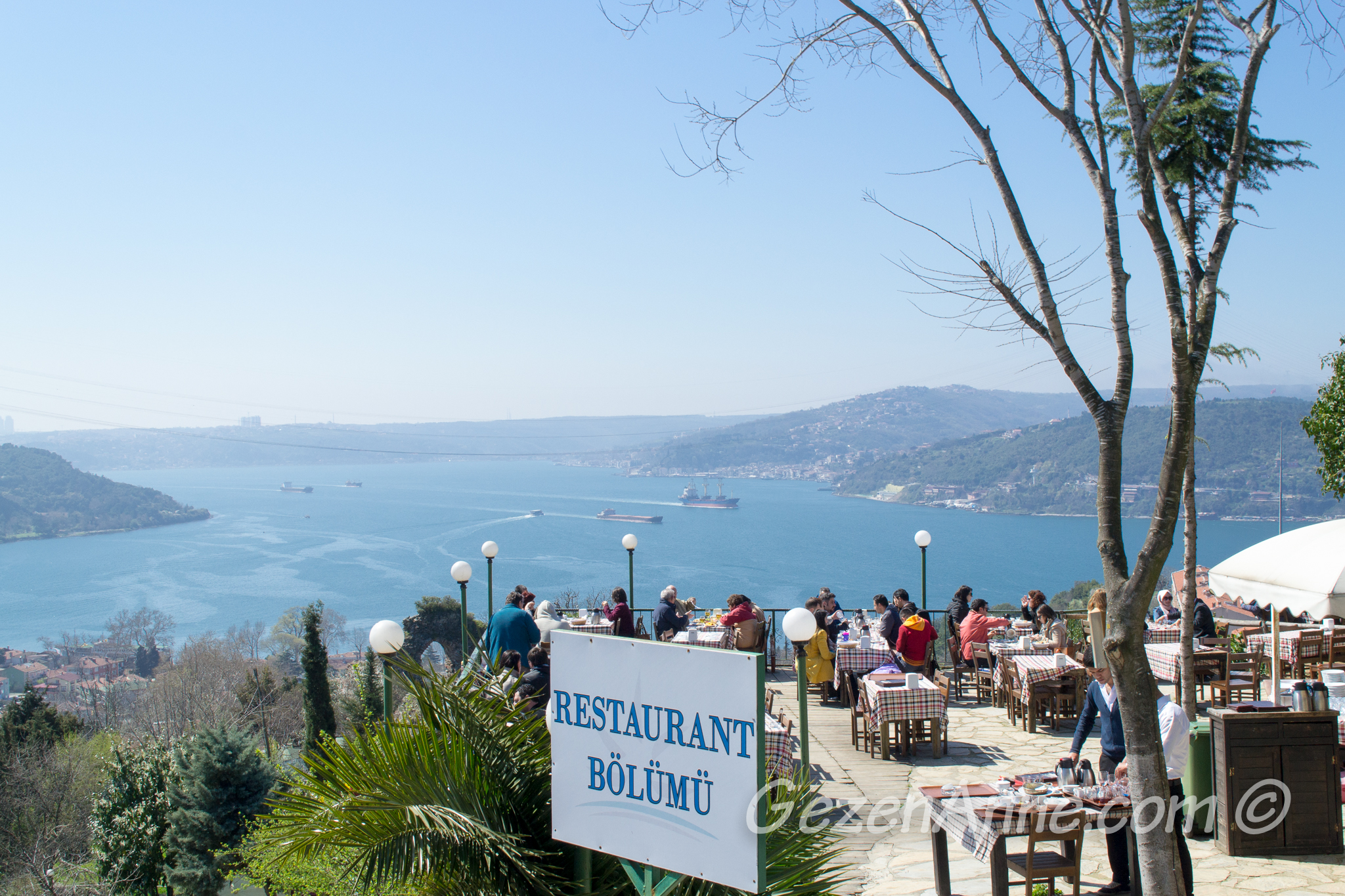 Yoros Cafe Restaurant — Fotoğraflar (en fazla 6) 3