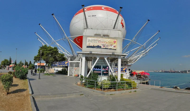 Balon Cafe Restaurant — Fotoğraflar (en fazla 6) 1