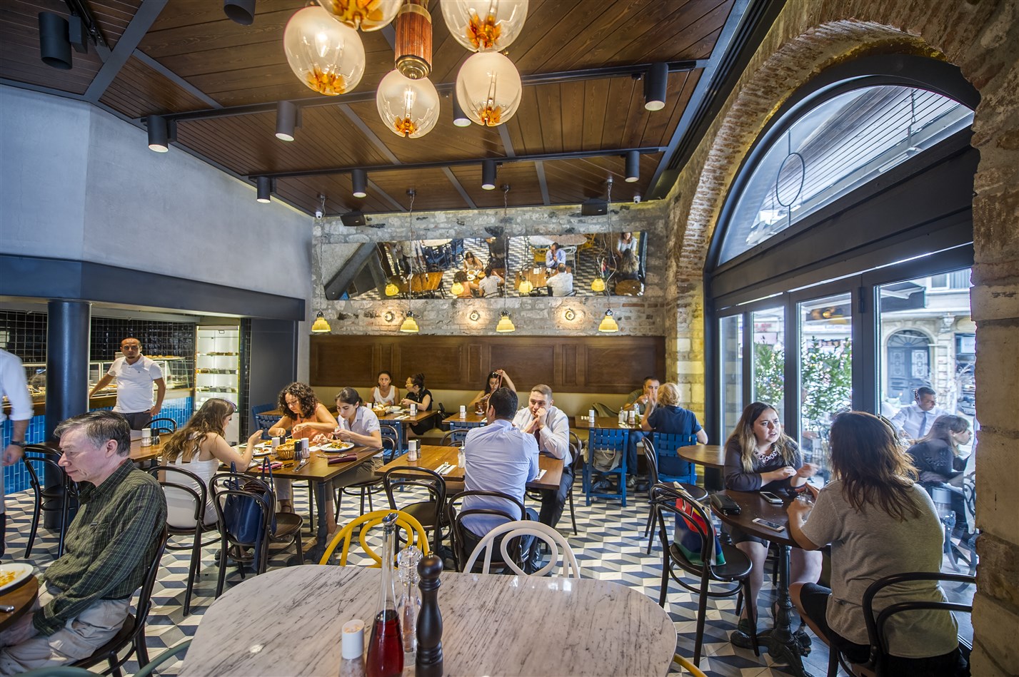 Güney Restaurant — Fotografije (do 6) 2