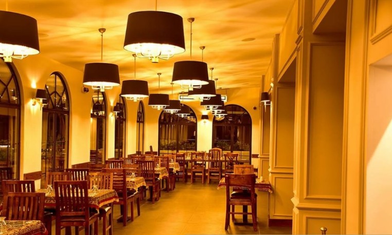 Reyhun Iranian Restaurant — Fotoğraflar (en fazla 6) 2