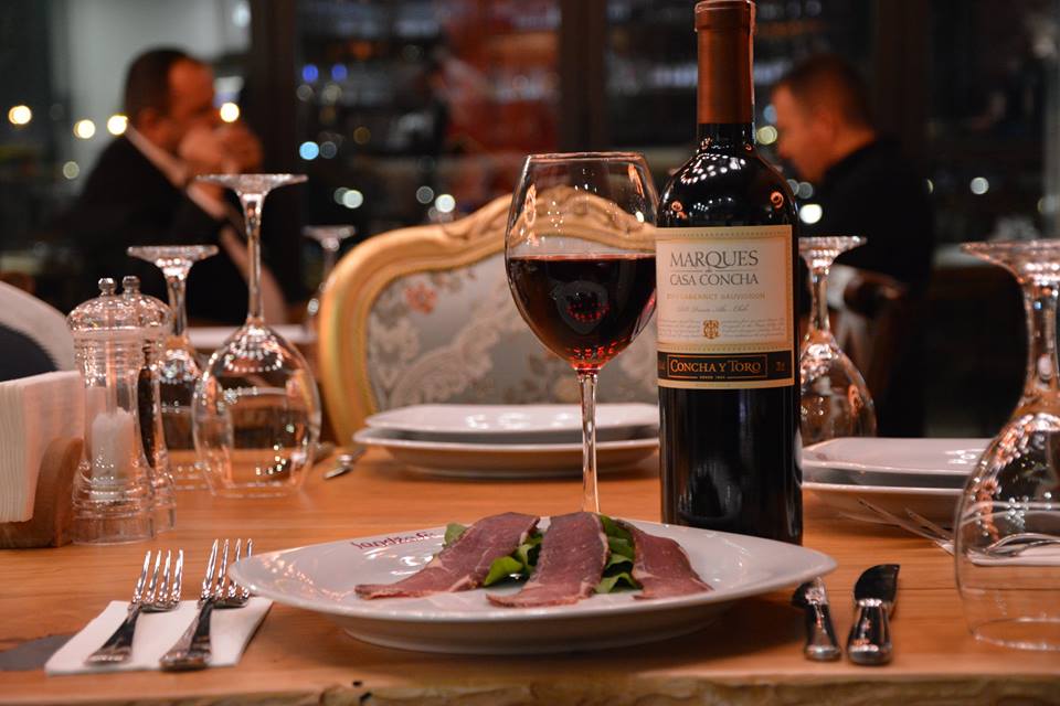 Balkan Restaurant — Fotoğraflar (en fazla 6) 3