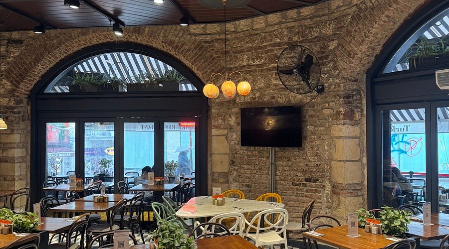 Güney Restaurant — Fotografije (do 6) 4