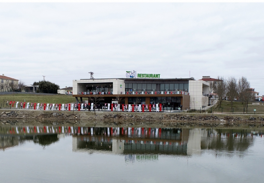 Göl Restaurant — Fotoğraflar (en fazla 6) 2